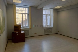 Офис 33 м.кв., м.Октябрьское поле 5 минут пешком